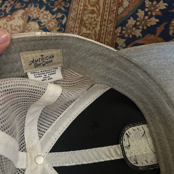 GUC Assorted ball caps. Military, Mt Rushmore, Red River. - Picture 4 of 8